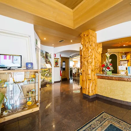Santanton Hotel 4*