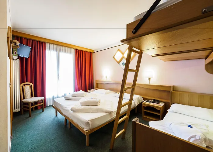 圣坦顿酒店 博尔米奥