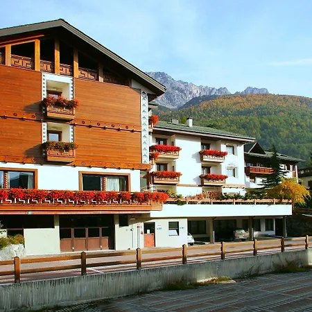 Santanton 4*